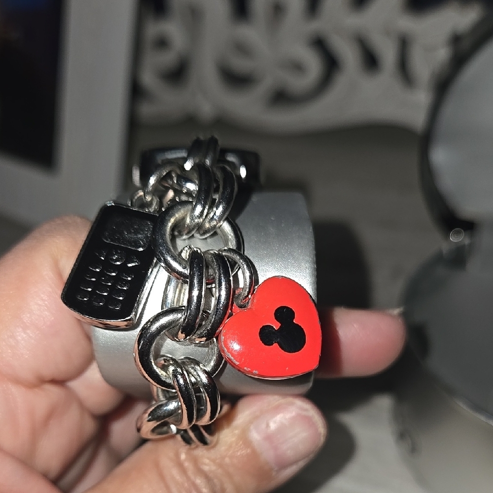 Disney Silver Charm Bracelet Mini Mouse Watch - Picture 5 of 8